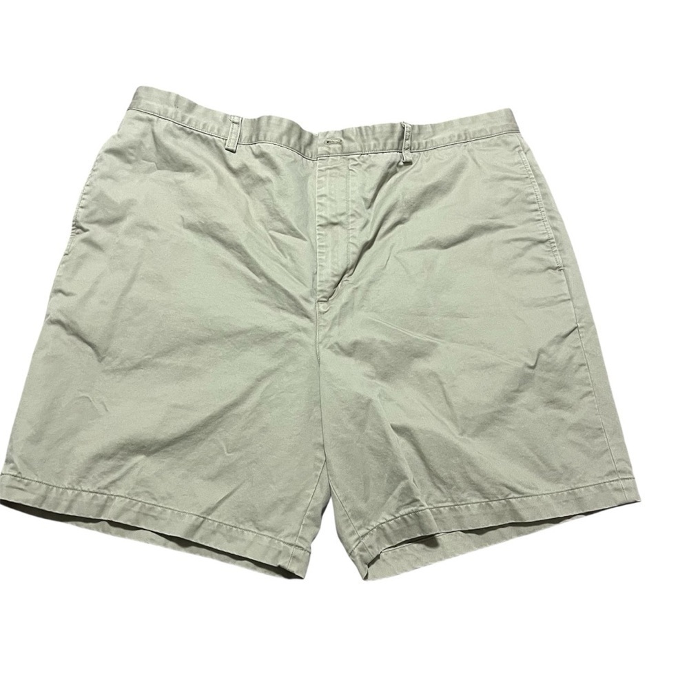 Vineyard Vines Tan Flat Front Shorts Classic Style Preppy Size 42 Big and Tall